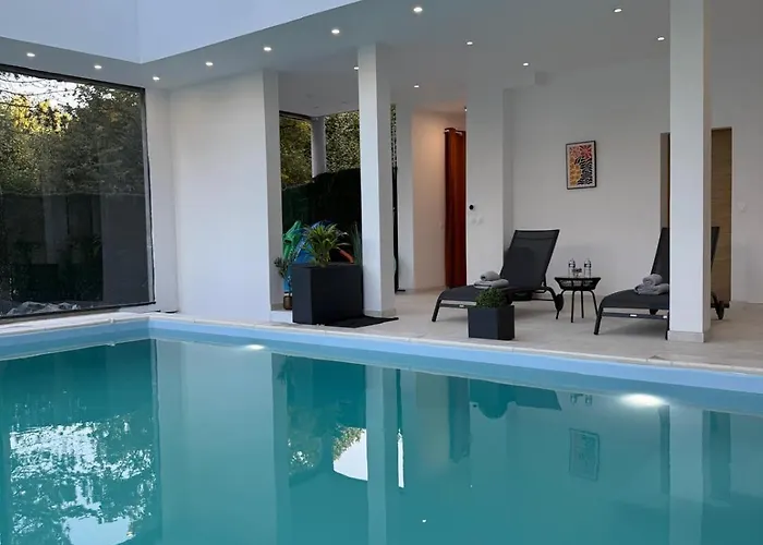 Sublime Loft Piscine Interieure